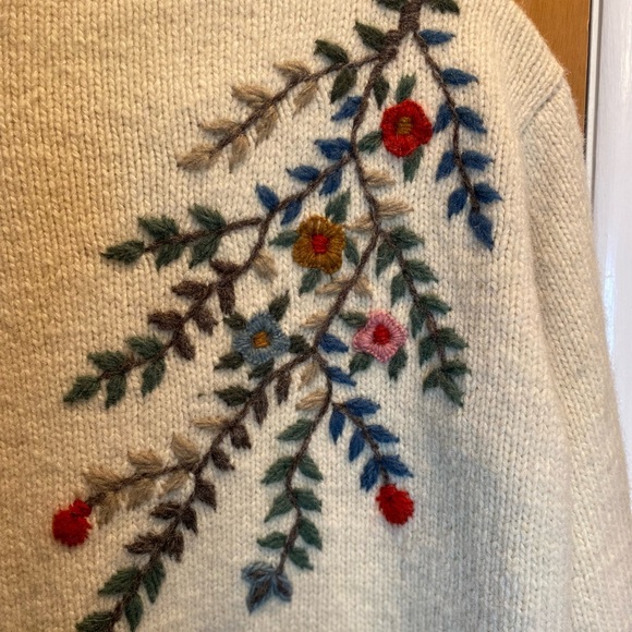 Vtg handmade chunky knit cardigan sweater fair isle flower M/L grannicore winter - Picture 13 of 13